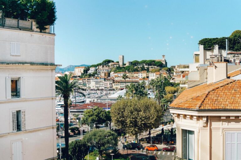 Vue depuis les chambres de l'hôtel Five Seas