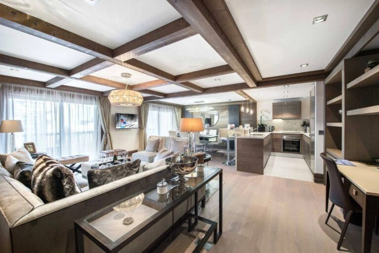 Séjour avec cuisine équipée Six Senses Residences & Spa Courchevel