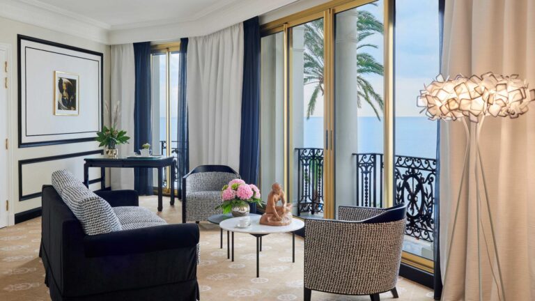 Junior Suite La Parisienne avec décoration élégante
