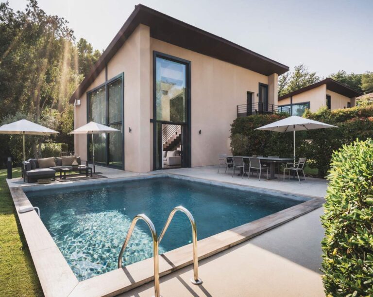 Villa contemporaine avec piscine privée aux Lodges Sainte-Victoire