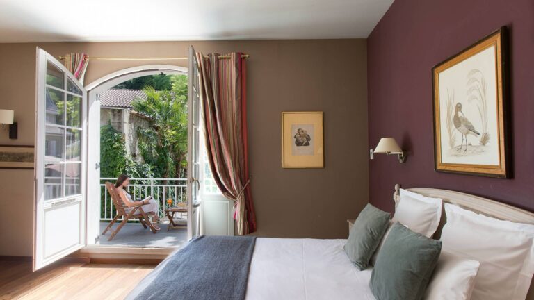 Chambre Charme du Château de la Commanderie