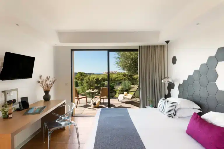 Chambre Supérieure avec terrasse et vue sur la citadelle de Bonifacio