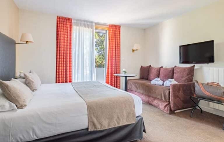 Chambre Triple de l'Hôtel & Spa Le Lutétia