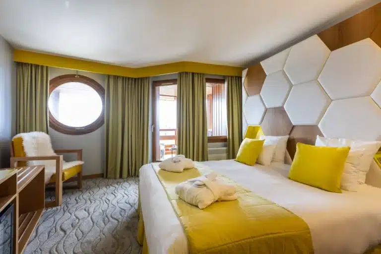 Chambre Supérieure du Royal Ours Blanc Hôtel & Spa